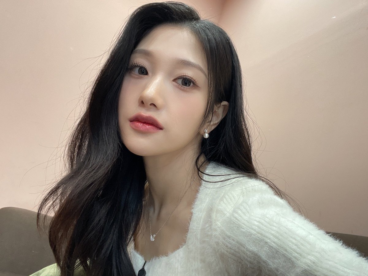 wasyve's tweet image. 사랑만 주고싶음