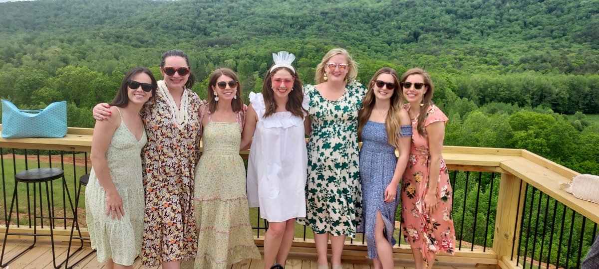 CanaWineTours's tweet image. Cheers to our amazing guests who make us love what we do even more each day! 💕 Your kind words remind us why we're passionate about giving the best possible vineyard tours in North Georgia. Thanks for trusting us with your special day out!  #winetours #girlsdayout #AmazingTimes