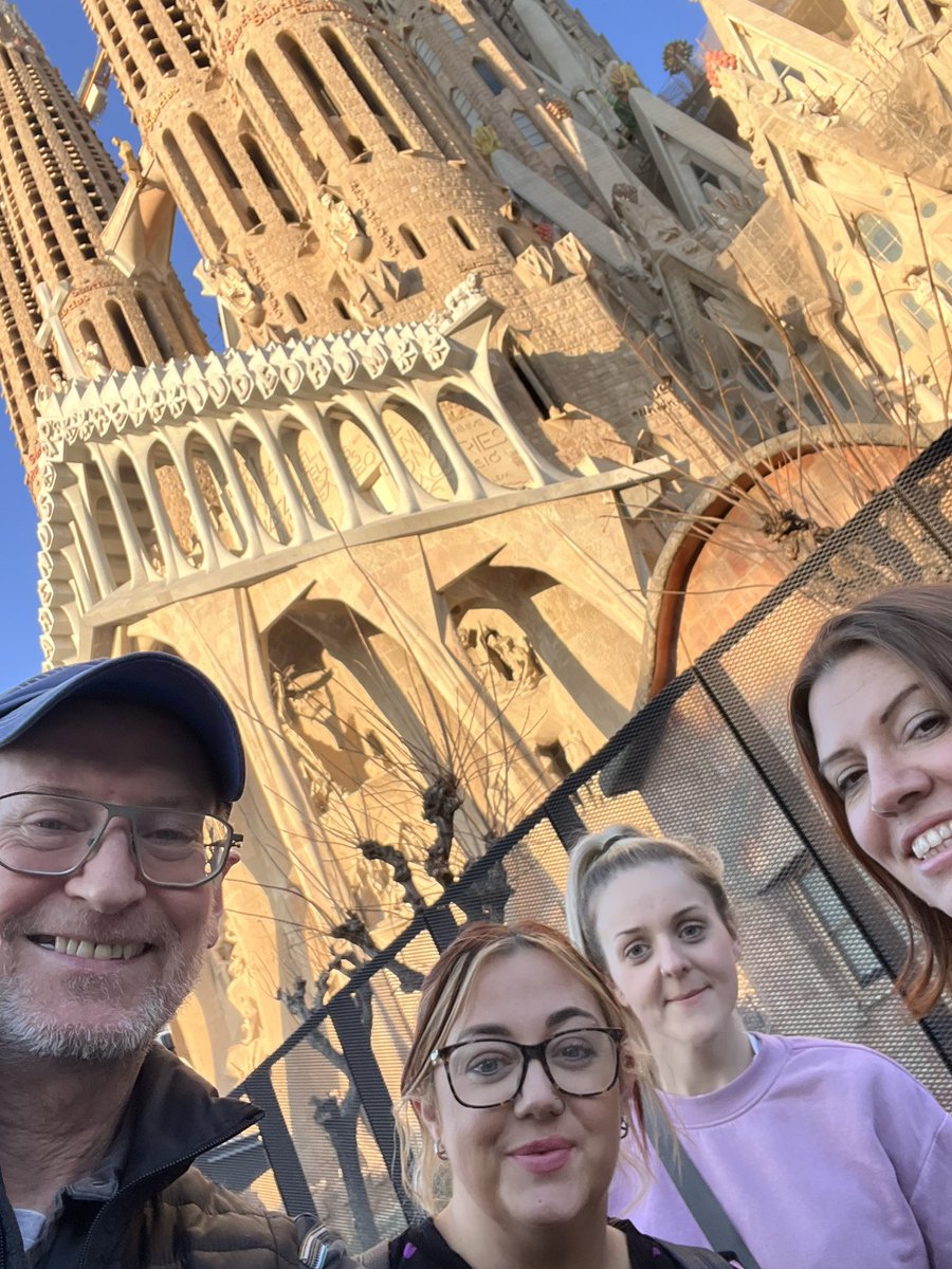 myworkingweek's tweet photo. Last week we were in Barcelona, collaborating with @nexgen_careers to experience and confirm activities that our @coleggwent learners will participate in soon. An exciting and cultural city, I’m excited to visit her once again. 🏴󠁧󠁢󠁷󠁬󠁳󠁿✈️🇪🇸☕️🥐 https://t.co/UURaowgNuM