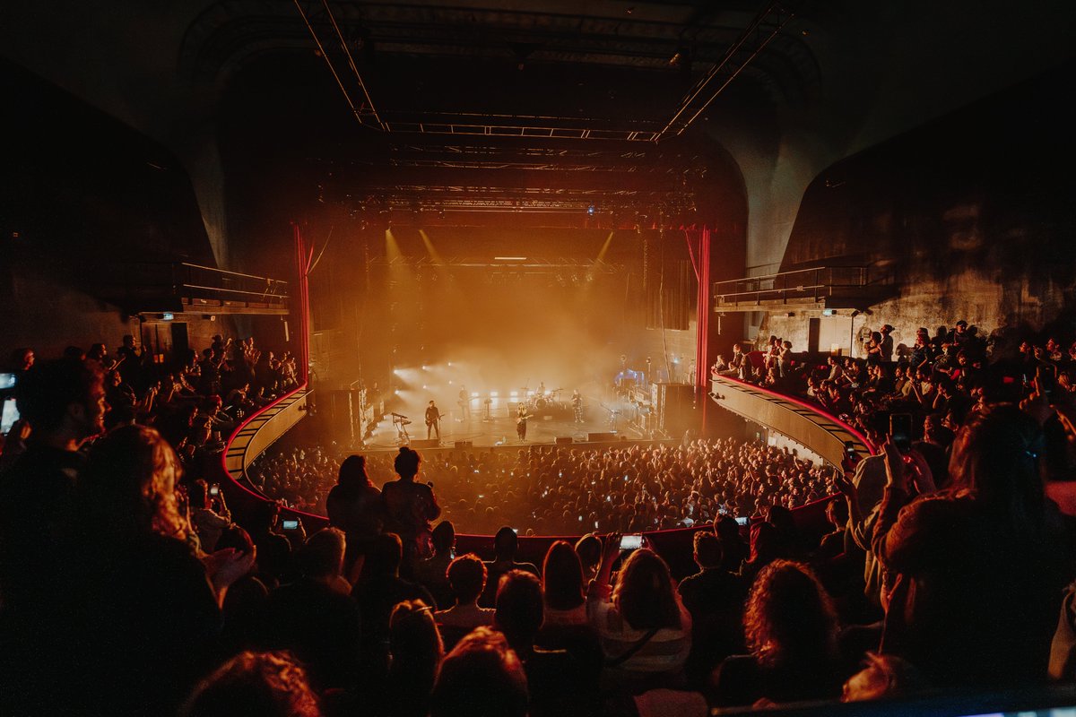 Nothing But Thieves tweet media