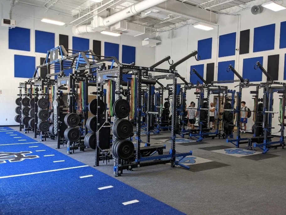 cvcafootball's tweet photo. ANNUAL WINTER MS FBALL LUNCH🏈🍕
46 young men learning about the long term development available 6th-12th grade at CVCA. Spiritually, Academically, & Physically-CVCA Fball is aligned: Same Biblical Core Values, Mission, Fundamentals, Nat'ly recognized S&C Program
#RoyalSTRONG🦁 https://t.co/vWUp5mnGuT