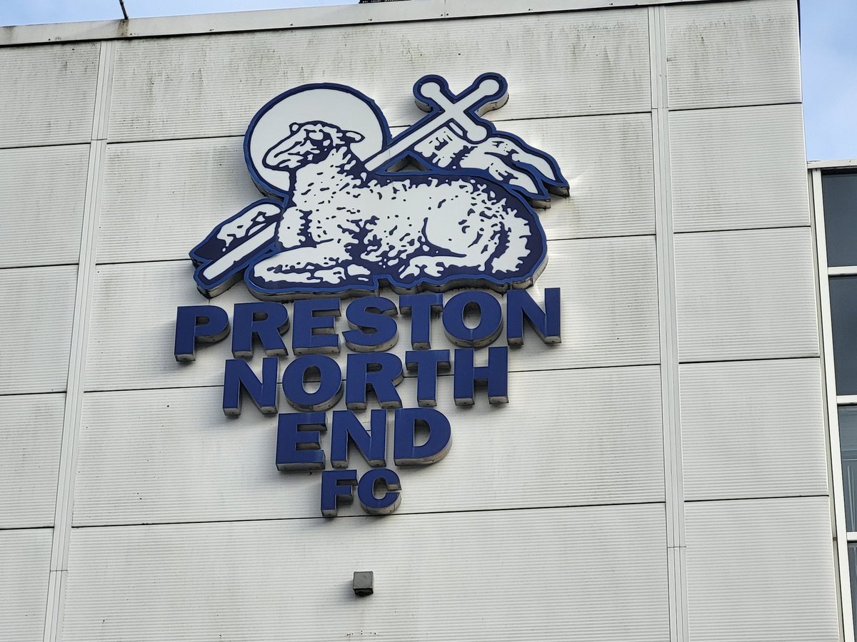 DeanoF1GP's tweet photo. Preston North End v Ipswich Town ground 85/92 https://t.co/bomyXftiqN