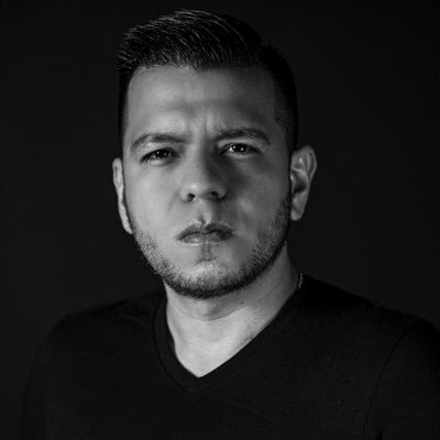 M19 (@somosemes) on Twitter photo Hay seres humanos que no merecen semejante distinción,pq una bestia es mucho mas que estos.
Y este <a href="/JotaPeHernandez/">Jota Pe Hernández</a> es uno de ellos!!!
Es una MISERIA de ser que produce ASCO solo mencionarlo.
No merece ni el aire que respira y una b4l4 es demasiado REGALO para Vos!!!! Hay seres humanos que no merecen semejante distinción,pq una bestia es mucho mas que estos.
Y este <a href="/JotaPeHernandez/">Jota Pe Hernández</a> es uno de ellos!!!
Es una MISERIA de ser que produce ASCO solo mencionarlo.
No merece ni el aire que respira y una b4l4 es demasiado REGALO para Vos!!!!