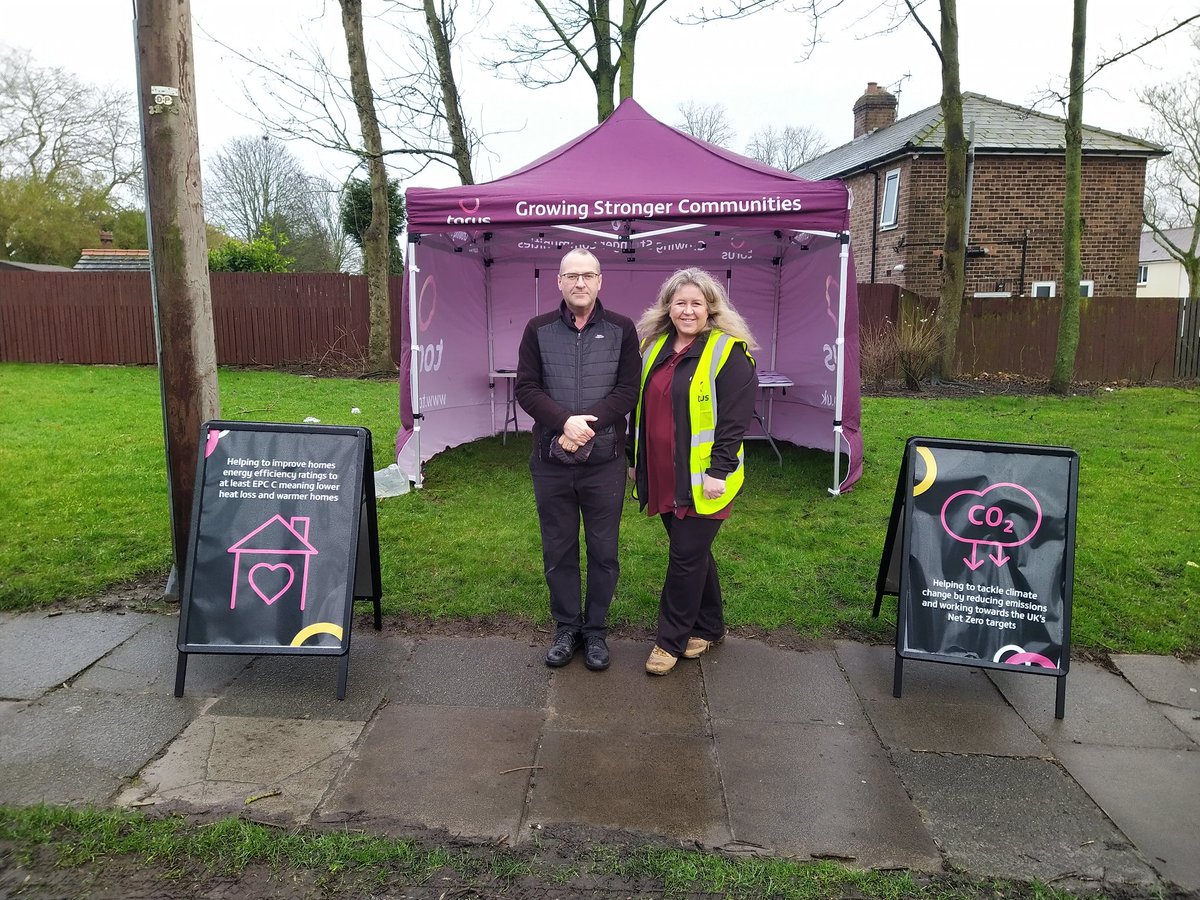 TorusJulieAnne's tweet photo. Great turn out this morning for our 6th customer consultation event, this time in #Windlehurst #StHelens as we gear up to deliver our next programme of retrofit works to almost 100 homes in the area. #strongercommunities #SHDF #retrofit #decarbonisation https://t.co/zUUB7quftj