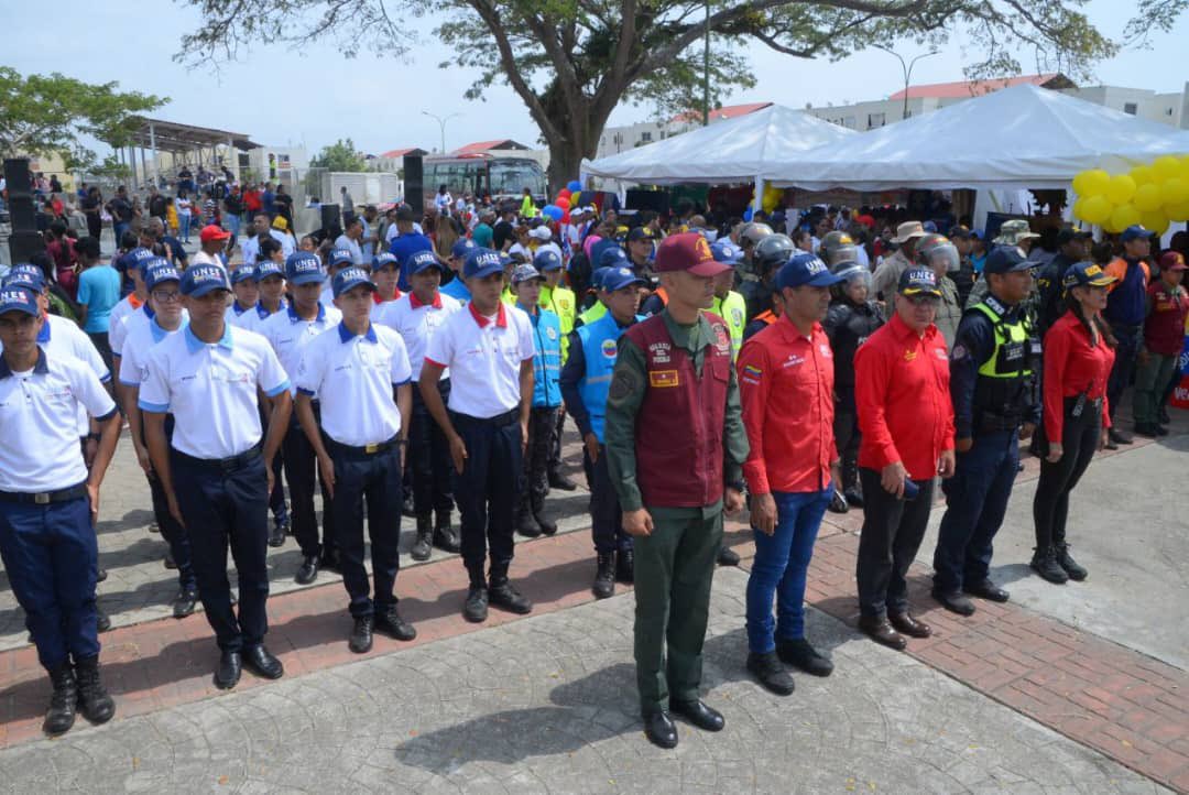 JULIO LEÓN tweet media