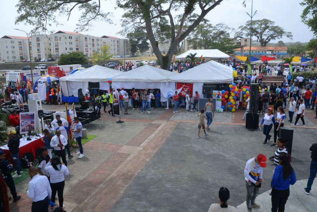 JULIO LEÓN tweet media