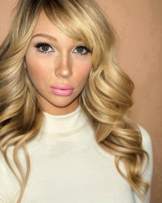 Getting blonder https://t.co/Y5b3Bhlb0X