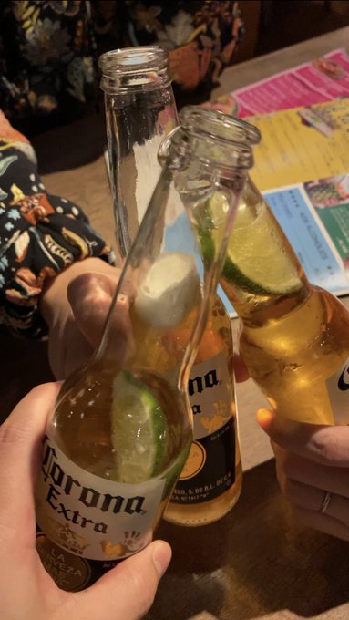渋谷のタコスの店、なかなかファンシーでよかった👍 https://t.co/CwznGIoFX5