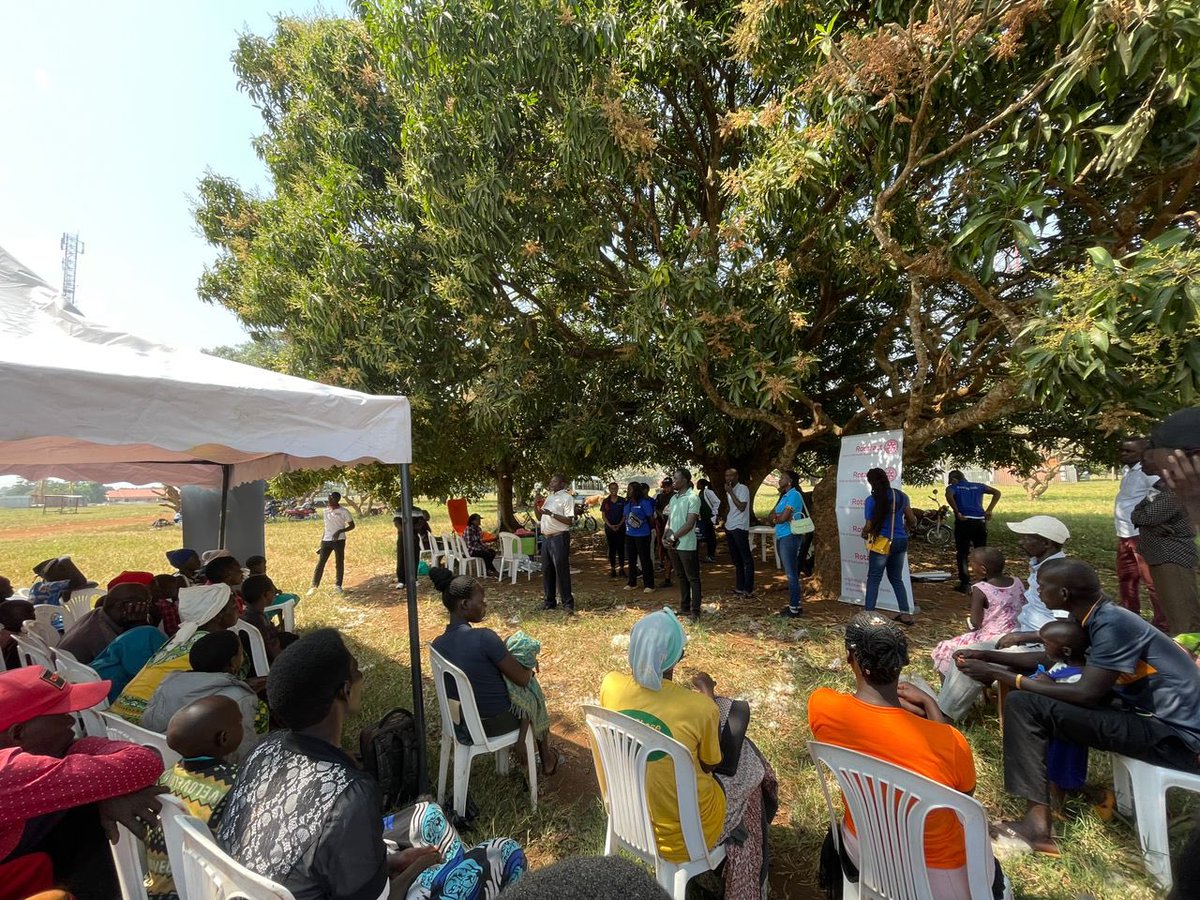RctKlaSsese1's tweet photo. 🎊Sickle Cells Project 💫

Today we created hope in APAC district through our sickle Cells Awareness and screening project.

Of the 343 people who tested, 183 (53%)were carriers and 160 (47%)were normal.

40 families with warriors of the disease were educated on healthy living. https://t.co/4BGQQgiGgU