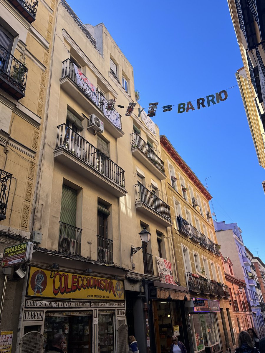 @holavecinas tweet media