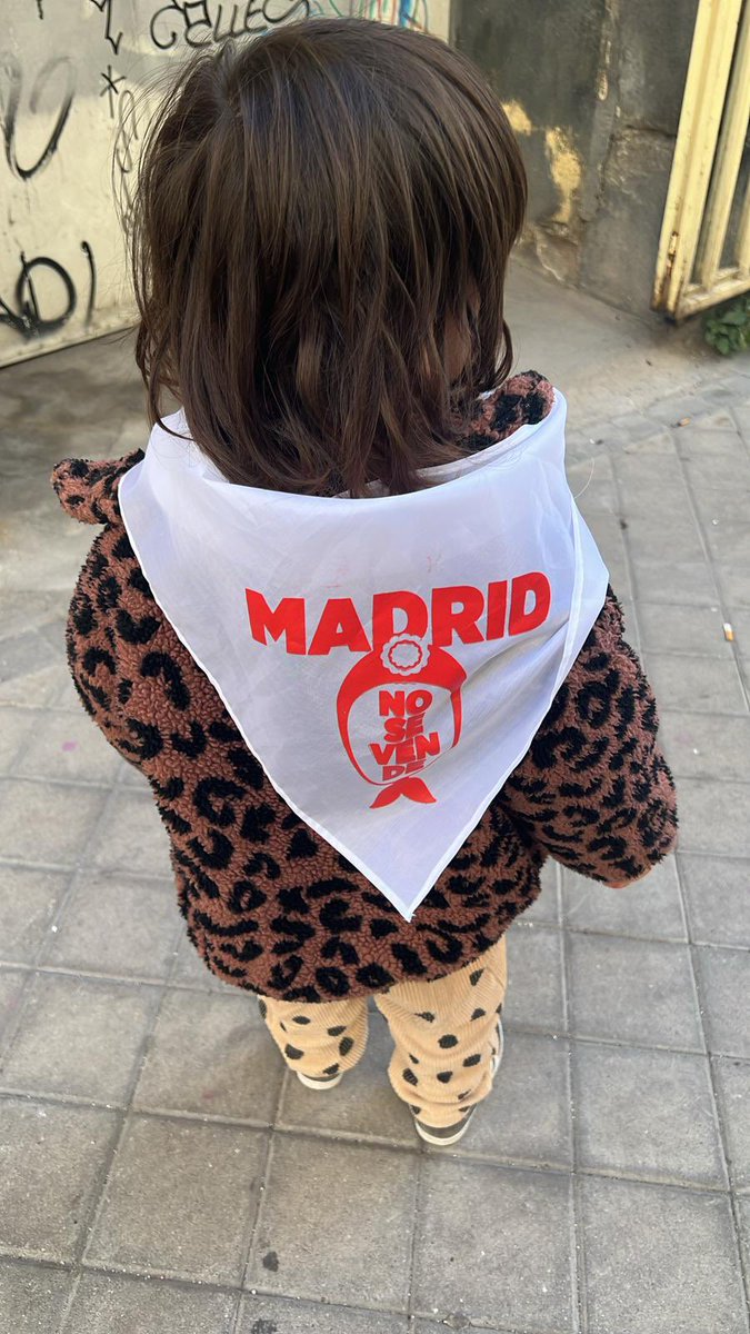 @holavecinas tweet media