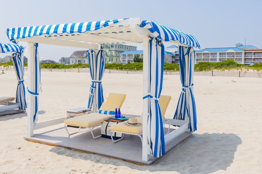 Get ready to lounge in luxury this summer! ☀️ Our beachside cabanas await, promising sun-kissed days and calming ocean waves.

Book your summer getaway now by calling 877-644-9128

#capemay #beach #capemaybeach #cabanas #beachcabanas