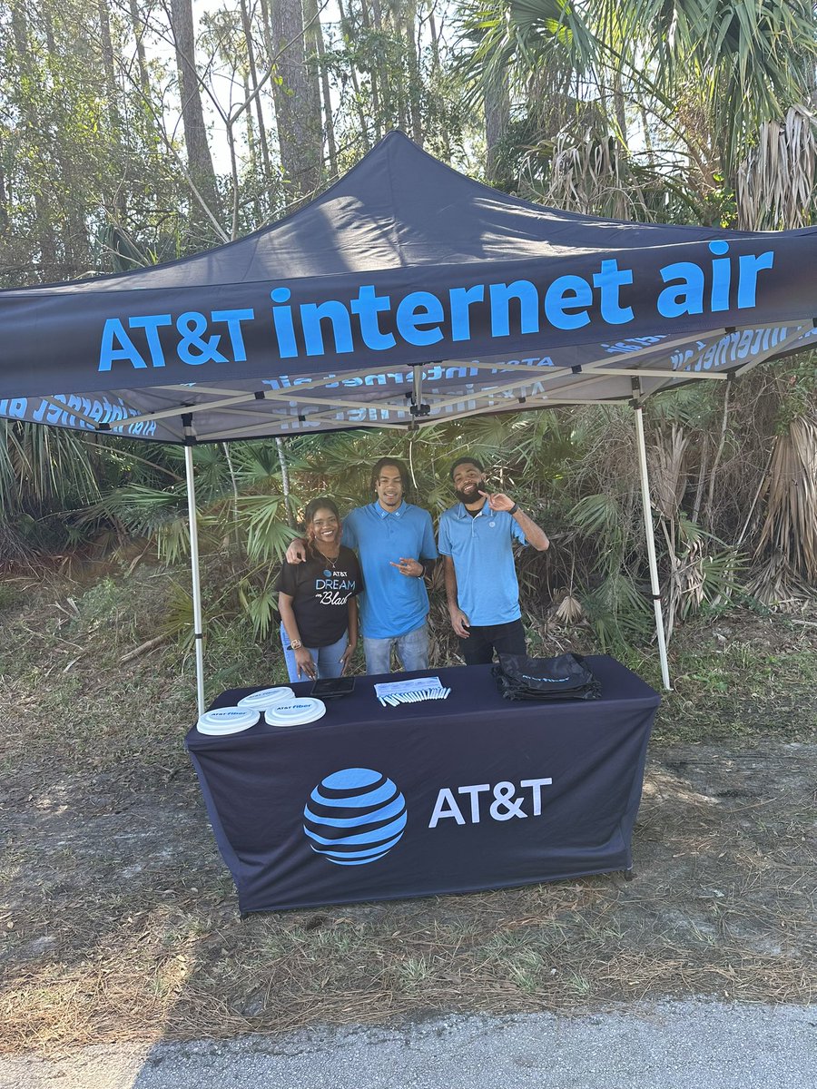Reggie Sloan (@reggiesloan3) on Twitter photo Palm Coast event in action! 🔥 <a href="/One_FLA/">OneFLA</a> <a href="/ATT/">AT&T</a> <a href="/theAlexis____/">alexis</a> <a href="/TChelseaaa/">Chelsea Thompson</a> <a href="/NiswanderAaron/">@NiswanderAaron</a> @fl_spacecoast Palm Coast event in action! 🔥 <a href="/One_FLA/">OneFLA</a> <a href="/ATT/">AT&T</a> <a href="/theAlexis____/">alexis</a> <a href="/TChelseaaa/">Chelsea Thompson</a> <a href="/NiswanderAaron/">@NiswanderAaron</a> @fl_spacecoast