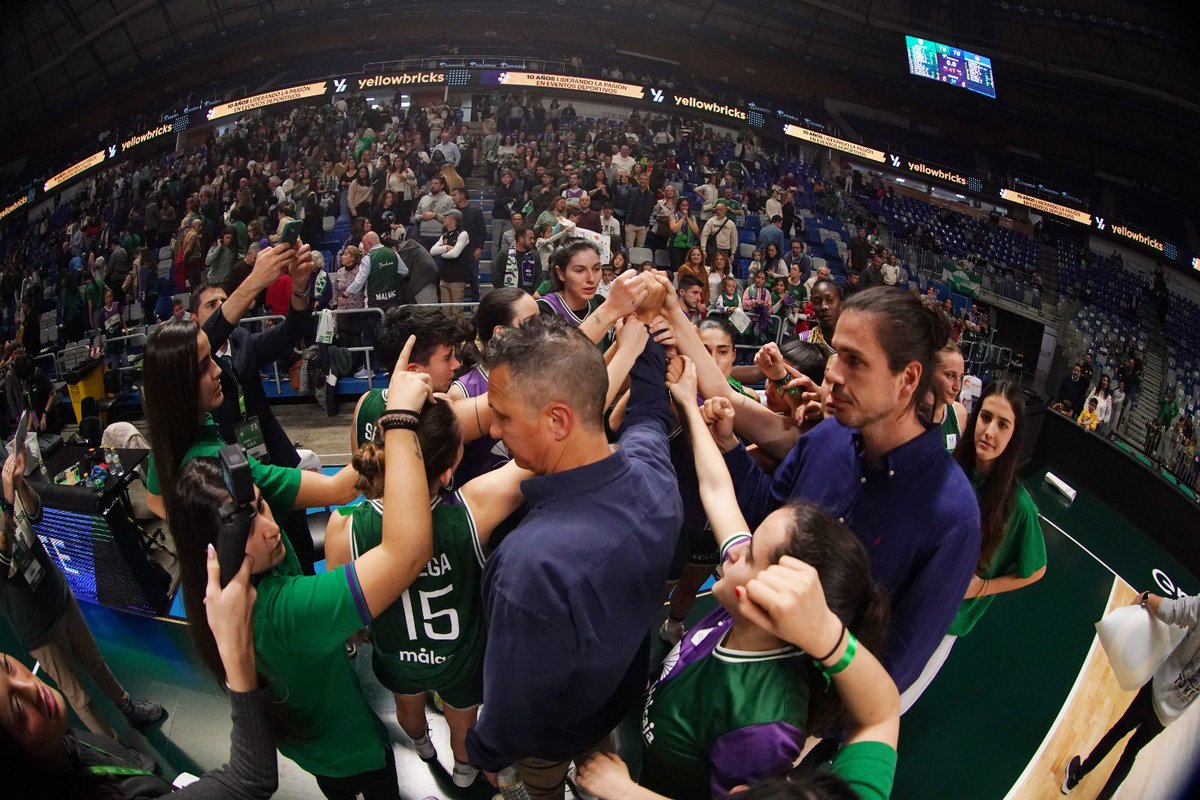 unicajaCB's tweet photo. 🥳 ALEGRÍA 🥳

💚💜 #UnicajaJuntas #LFChallenge @fundunicaja @unicajabanco @AytoMijas https://t.co/4CLKJr8B2J