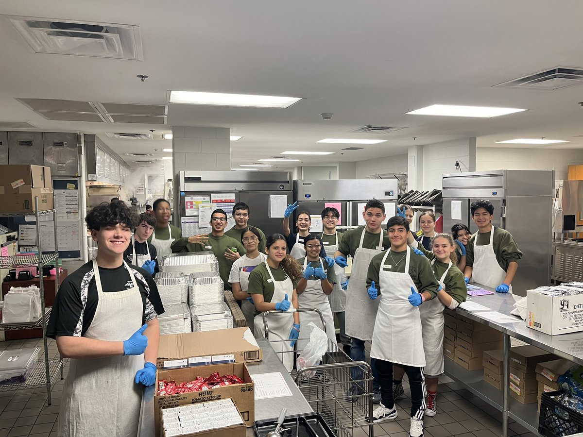 HHSMCJROTC's tweet photo. Cadets &amp; family volunteering this morning at the Texas School for the Deaf’s annual Pancake Breakfast Fundraiser! @HawkNationHHS @pfisd @AmericanLegion https://t.co/RuYnvT6CGn