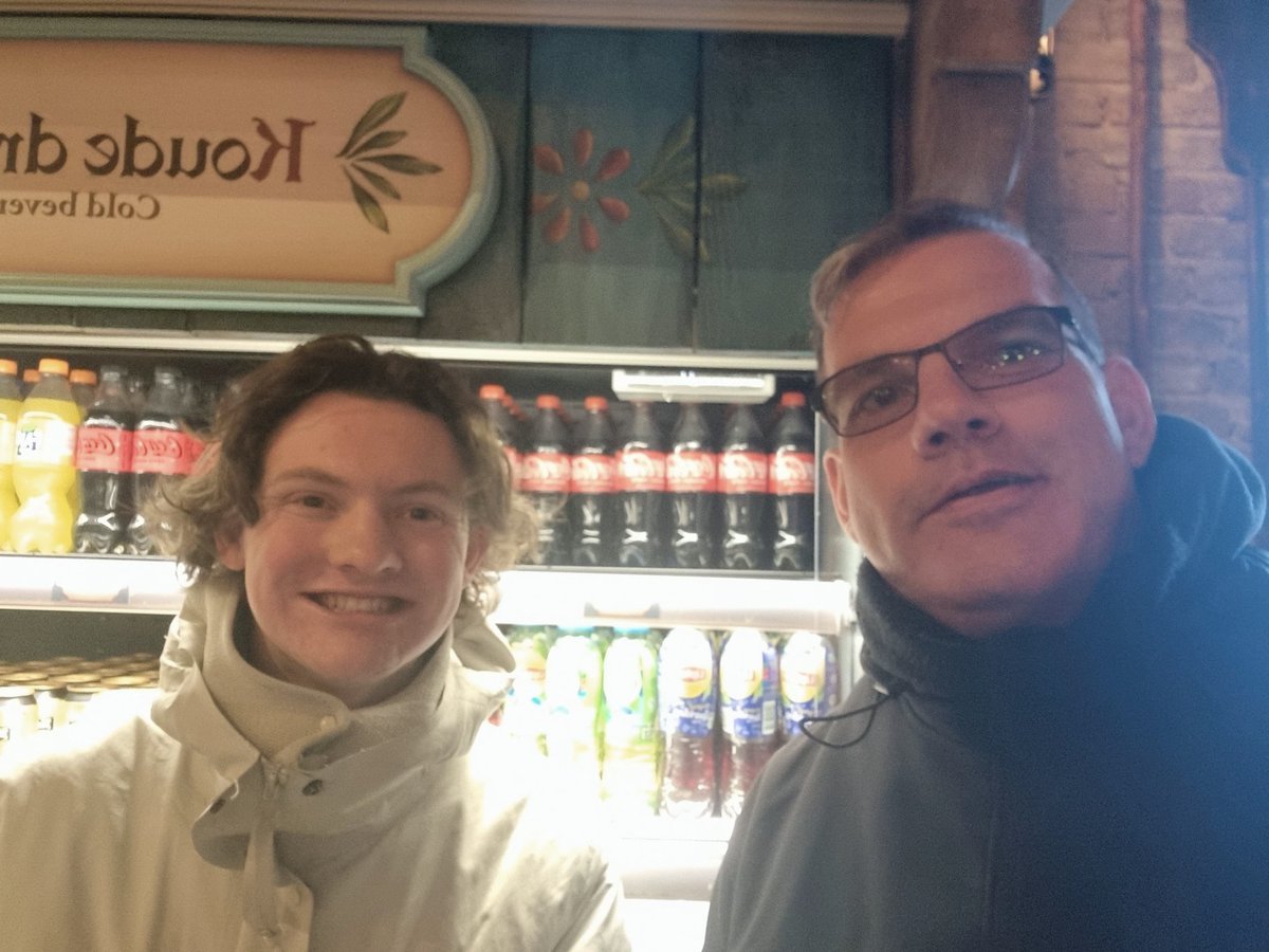 Zomaar een ontmoeting.  Leuk je ontmoet te hebben, dank je wel. <a href="/baan_bart/">Bart Baan</a>