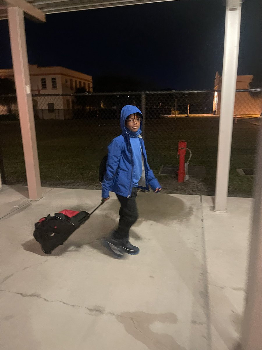 trenia91's tweet photo. Thank you @NorthboroMedia and @ChandaKinlaw for providing my child with a great Washington DC experience and bringing all of the children back safely! #makingmemories https://t.co/q7dbRFuvPo
