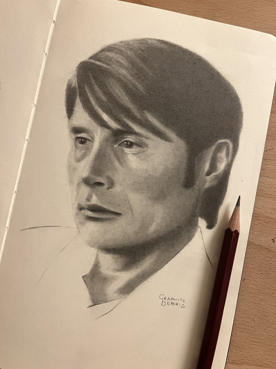 graphitedebris's tweet photo. Hannibal Lecter
.
.
.
.
.
#pencildrawing  #sketchbookartist #sketchbookdrawing #pencilportrait #portraitart #pencilart #artistsoninstagram #100headschallenge #100headschallenge2024 #processpic #processpics #madsmikkelsen #hannibaltv #hannibal #hanniballecter #hanniballecterfanart https://t.co/msnKWxlwkq