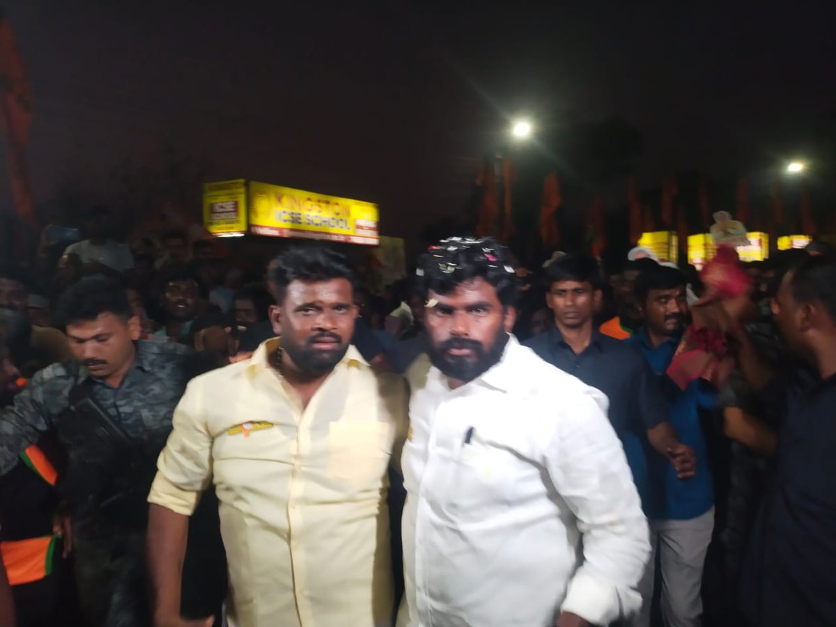 ssubbiah6's tweet photo. என் மண் என் மக்கள் வேலூர் காட்பாடி யாத்திரையில் இன்று
என்றும் அறம் காக்கும் பணியில் நாம்
SS
@annamalai_k @KaruNagarajan @SuryahSG @SathyanSayee https://t.co/K122pk48A4