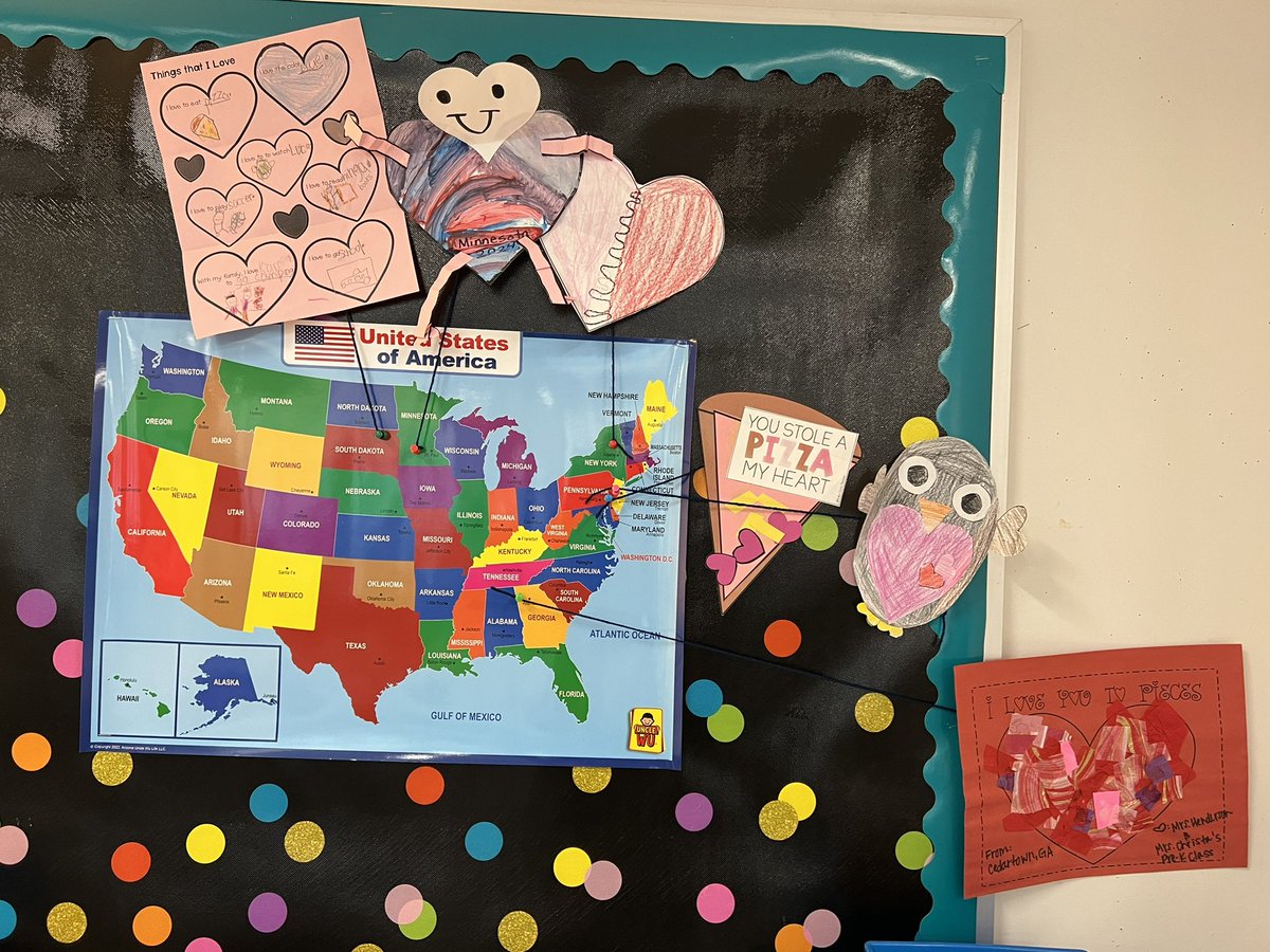 msmith_mursd's tweet photo. The Valentine Exchange has been a rewarding geographical and social lesson in #room206. We have shared valentines and a letter about us to 24 other schools. We are loving reading about other communities in our country and mapping them. ❤️🇺🇸💌
#MursdThrives #MemUpton https://t.co/uHkWvLEzDb