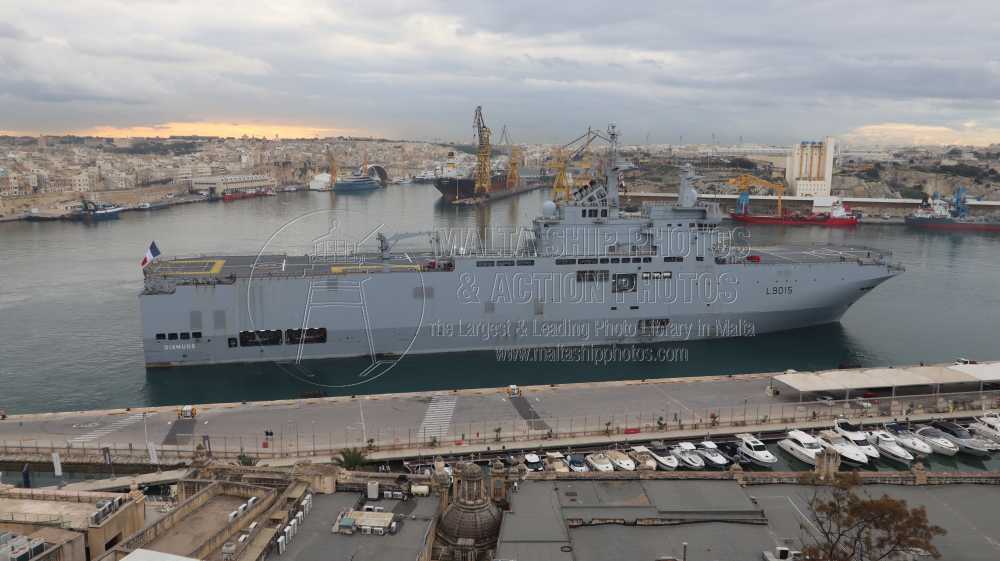#MarineNationale (#FrenchNavy) #MistralClass #AmphibiousAssaultShip #FS_DIXMUDE #L9015 during her #maidencall #entering #grandharbourmalta - 02.02.2024 - www.maltashipphotos.com- NO PHOTOS can be used or manipulated without our permission @FranceinMalta @Cecmed_Off @WarshipCam