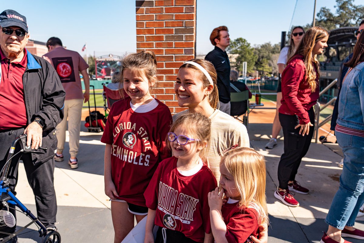 FSU_Softball's tweet photo. Nothing but the best from our fans โค๏ธ
#AllIn4ONE https://t.co/2sxiVqmmQw