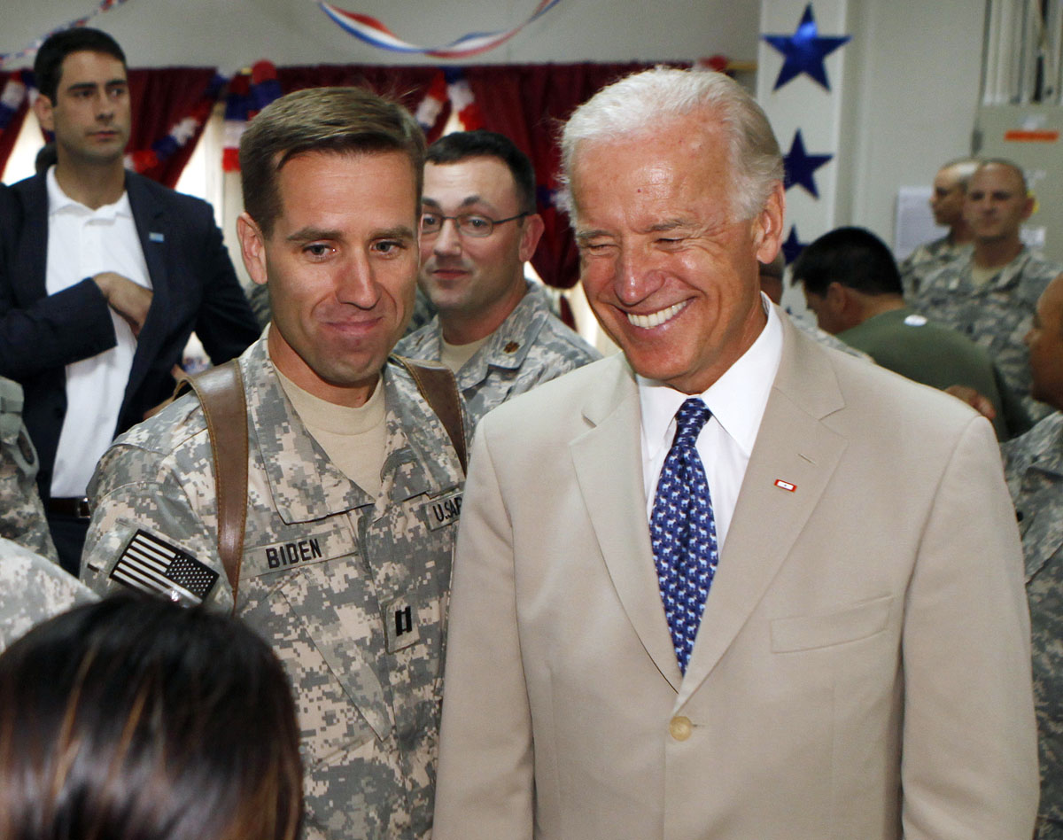 ChrisDJackson's tweet photo. 🎉 Happy birthday in Heaven, Major Beau Biden! You are missed here on Earth, but your example endures! https://t.co/oMTgM7Q0ZX