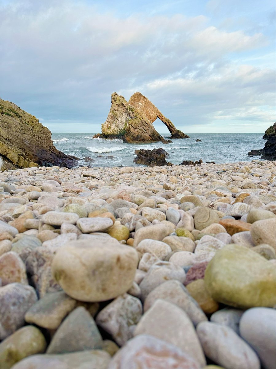 Seonaid_P's tweet photo. Bow fiddle rock with the little wolf π€
#portknockie #bowfiddlerock #cullen #buckie #eastcoast #scotland #adventures https://t.co/bodA0u7nKg