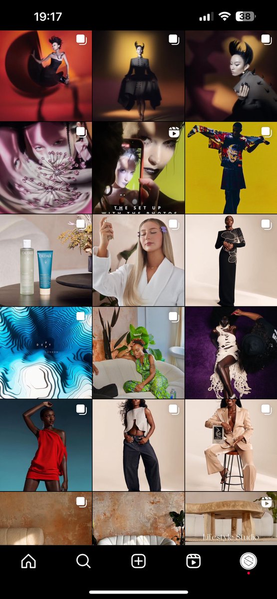 The instagram grid is looking very colourful. 

Quality >>>
