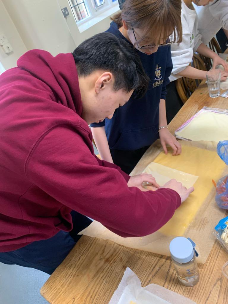 Kirkham Grammar School tweet media