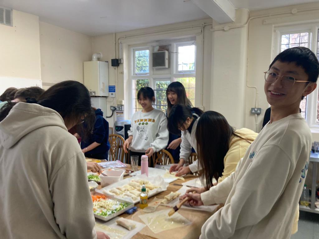 Kirkham Grammar School tweet media