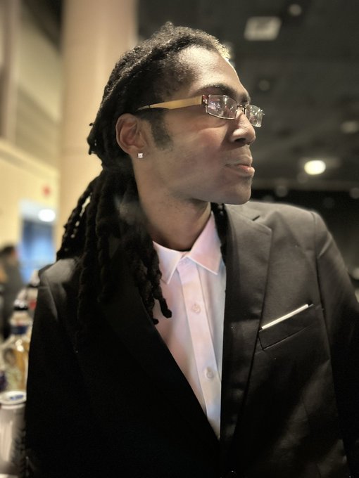 I&rsquo;m sophisticated, im freaky and im bless. https://t.co/eqIYNCilET