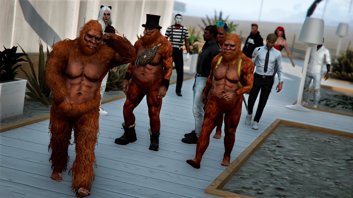 🤡 Esta semana nos ha visitado el maravillo circo "León Sonriente" 🦁  

❤️ Gracias a los que os contagiasteis del rol ❤️  

🃏 Se rumorea que próximamente volverán por Los Santos 🃏