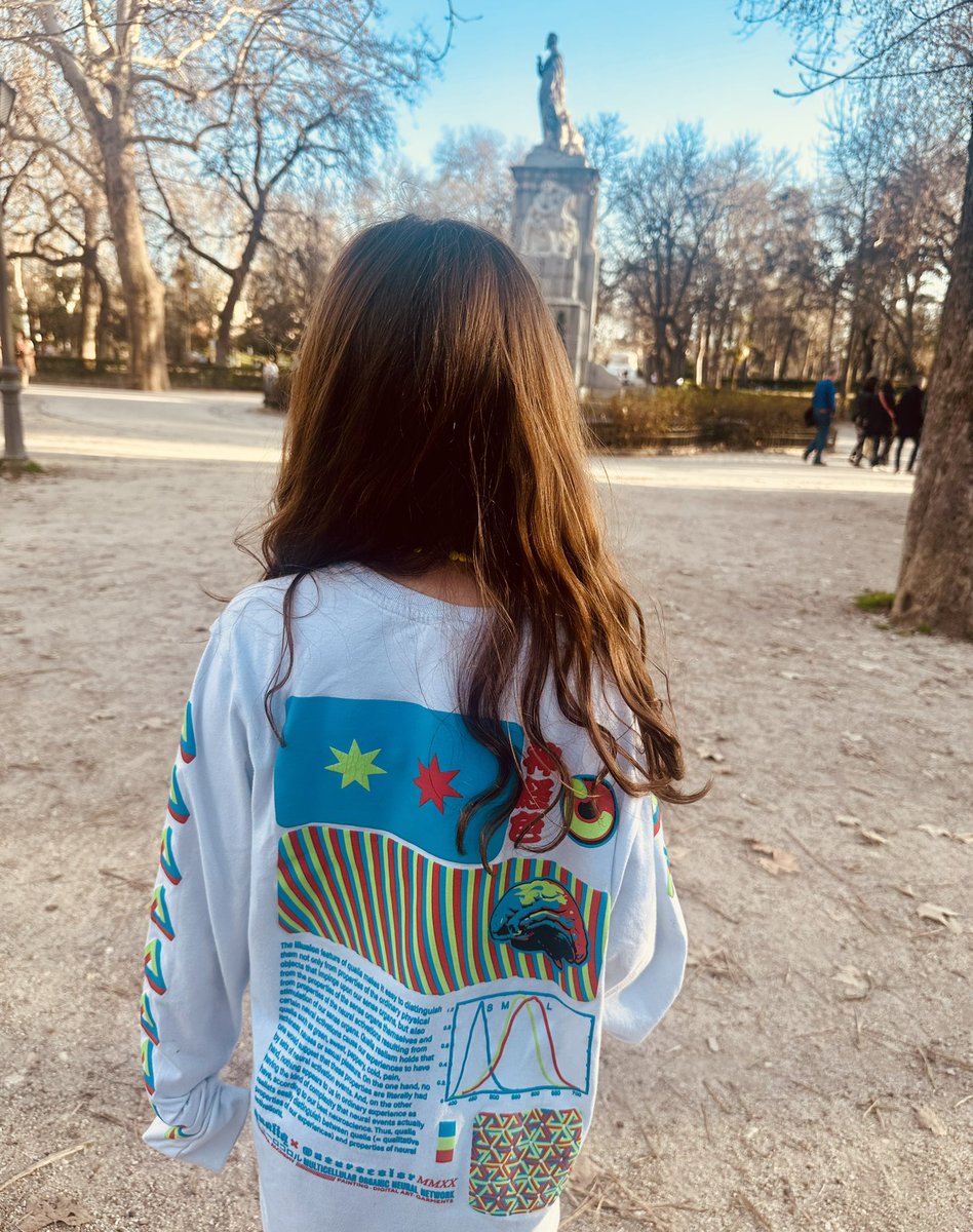 CaballeroAnaMa's tweet photo. first t-shirt weather day of the year calls for @neurocolor https://t.co/Dzb57FeGow