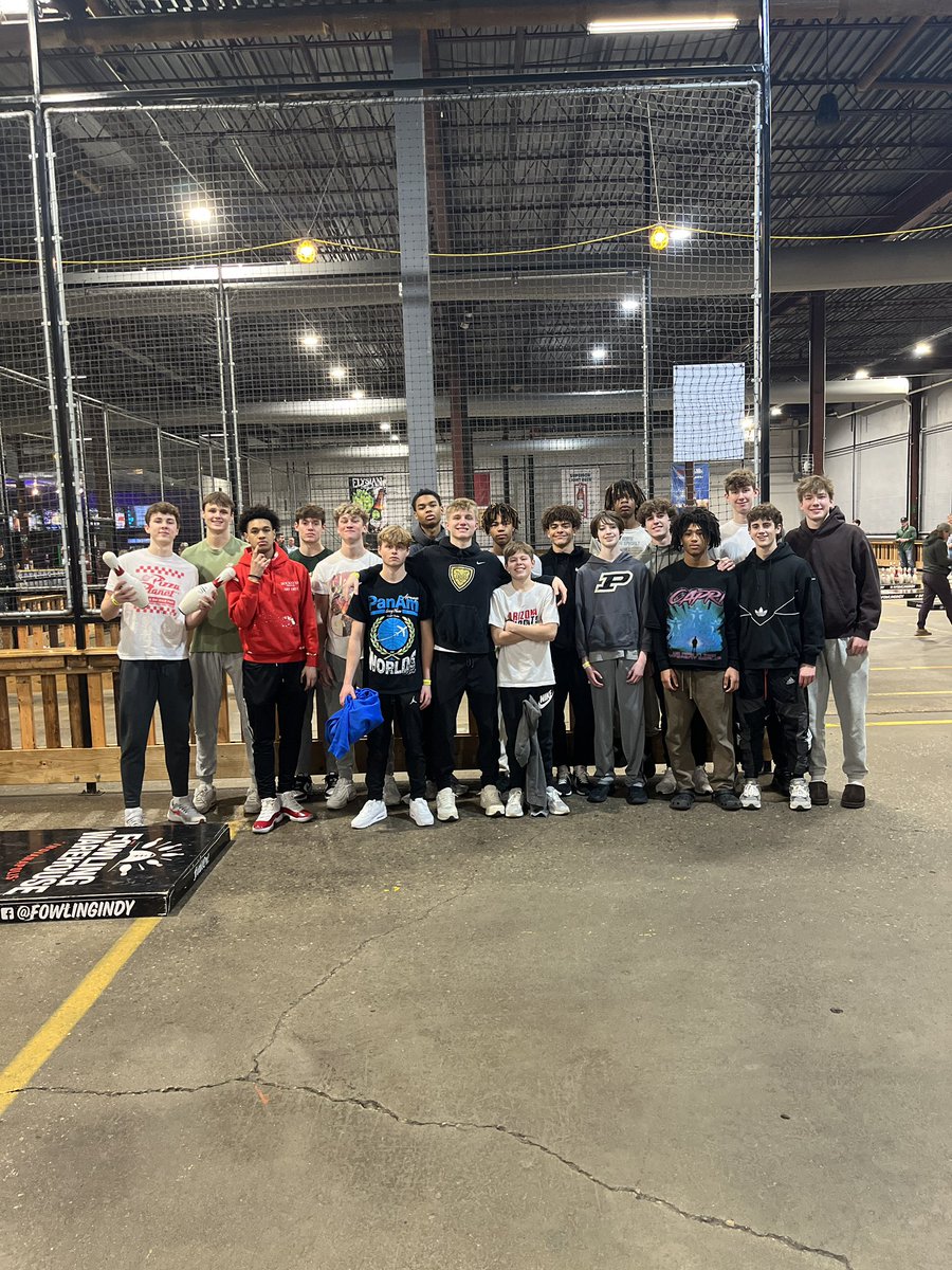Great time at <a href="/FowlingIndy/">Fowling Warehouse Indianapolis</a> with our guys today! <a href="/mvmarauders/">Mt. Vernon Athletics</a>