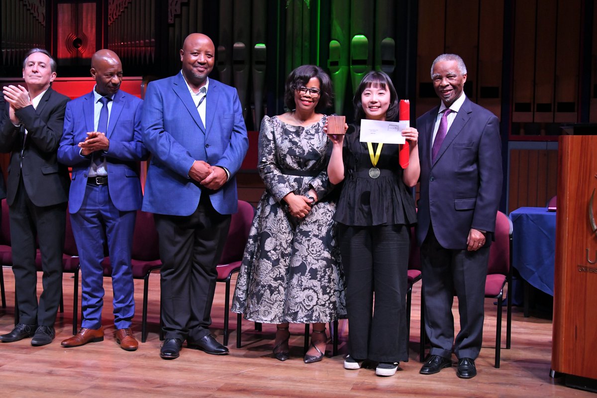 unisa's tweet photo. #UnisaMusicComp | 15th Unisa International Piano Competition prize-giving ceremony.
@unisaradio
@unisamusicfound
#Unisa150 https://t.co/Y3fBFl6njb