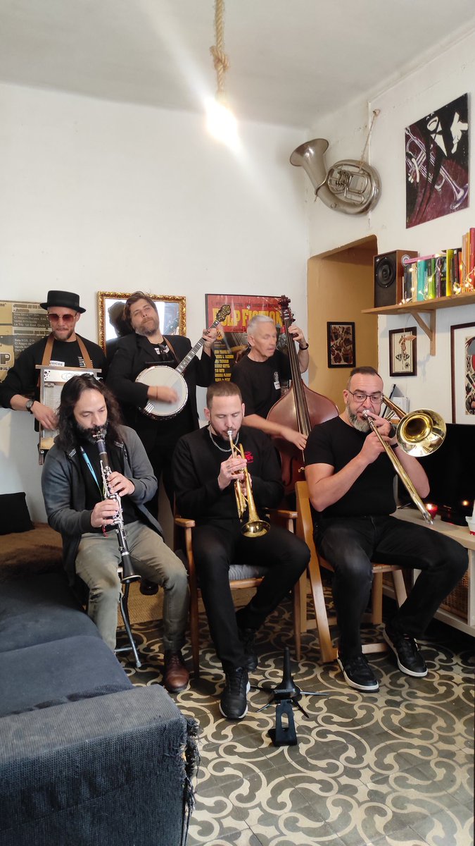 xLavapiés tweet media