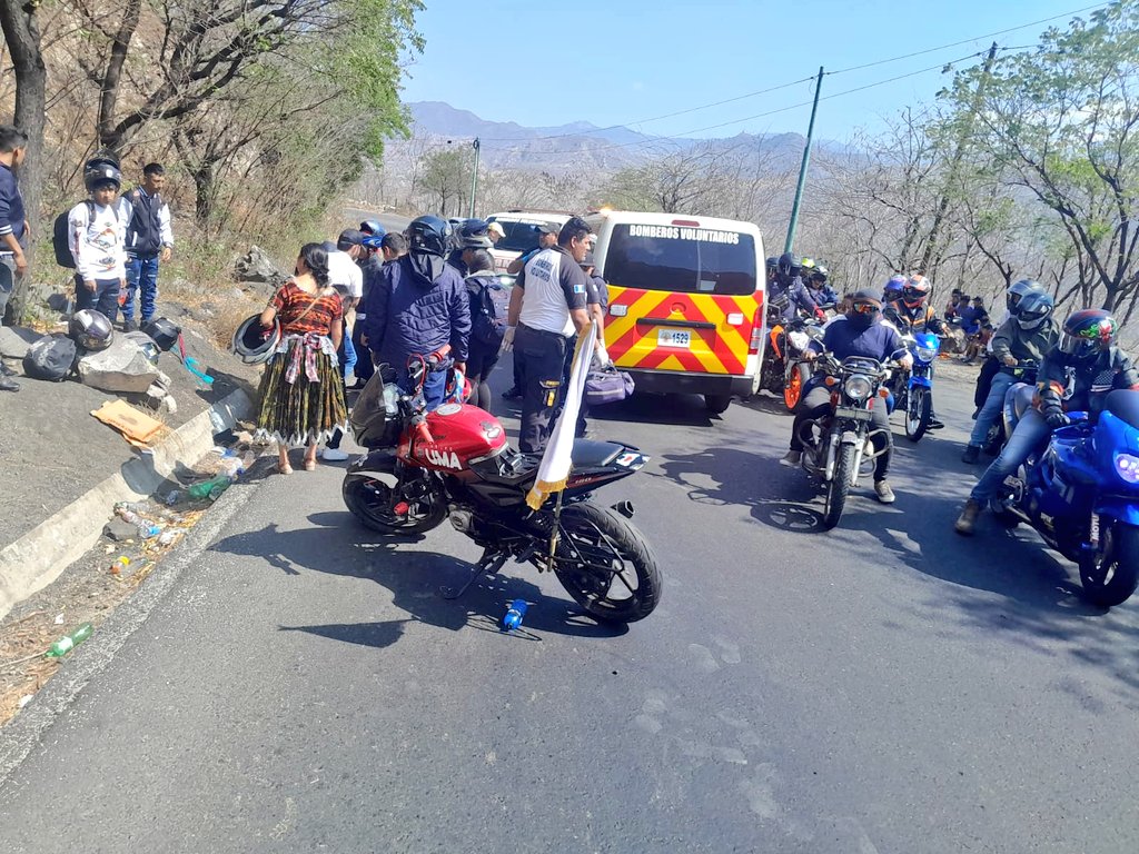 CARAVANA DEL ZORRO:

Dos motociclistas heridos en kilómetro 156.