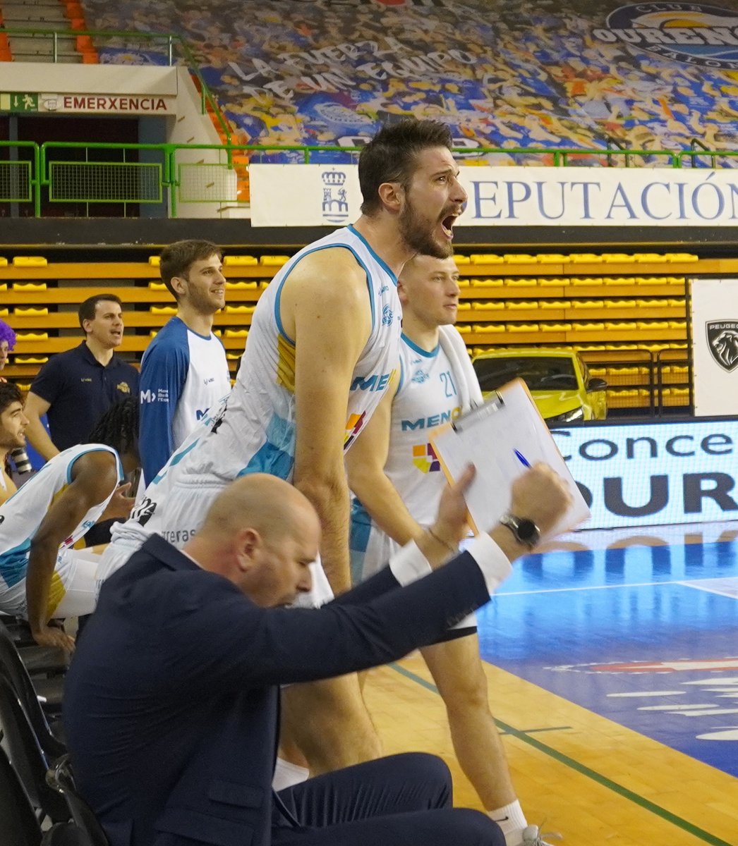 📢 FINAAAL!
¡Sufriendo hasta el final, pero QUÉ VICTORIA! Ya está aquí la 7⃣ª✅

🔵 <a href="/COBSAD/">Cloud.gal Ourense Baloncesto</a> 61
⚪️ Hestia Menorca 66

📊 bit.ly/49oc713

Torna a sentir-ho!
#OurenseMenorca #UnaillaUnequip #SomMenORca #MatealEstigma