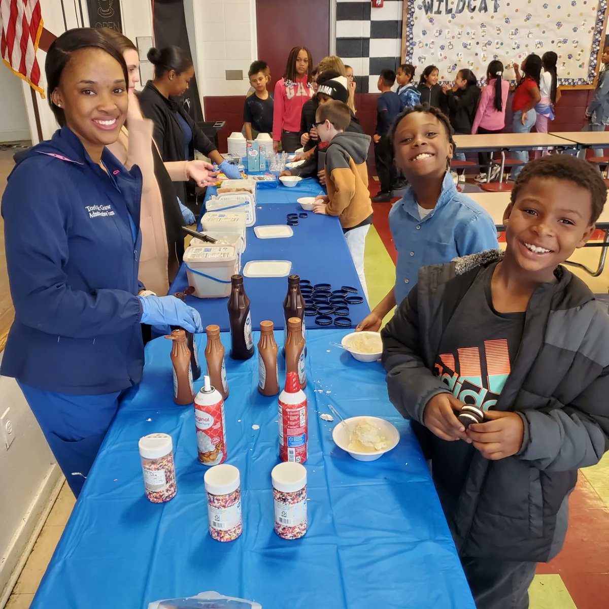 CrestmontTeam's tweet photo. Special thanks to our adopters, Northport Funeral and Cremation Services, for helping us celebrate our students' success.  We appreciate you. https://t.co/mx0uI5Kr7J