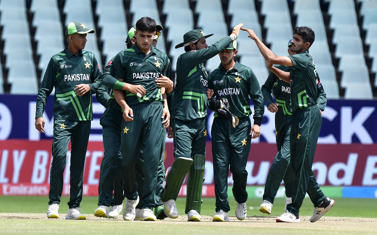 Our boys have done it 🇵🇰💪
Pakistan under 19 made it to semi finals beating Bangladesh in a nail bitting contest, ALHAMDULILLAH ❤️
#PAKvsBAN #U19WorldCup
#AskBabar #PakistanCricket