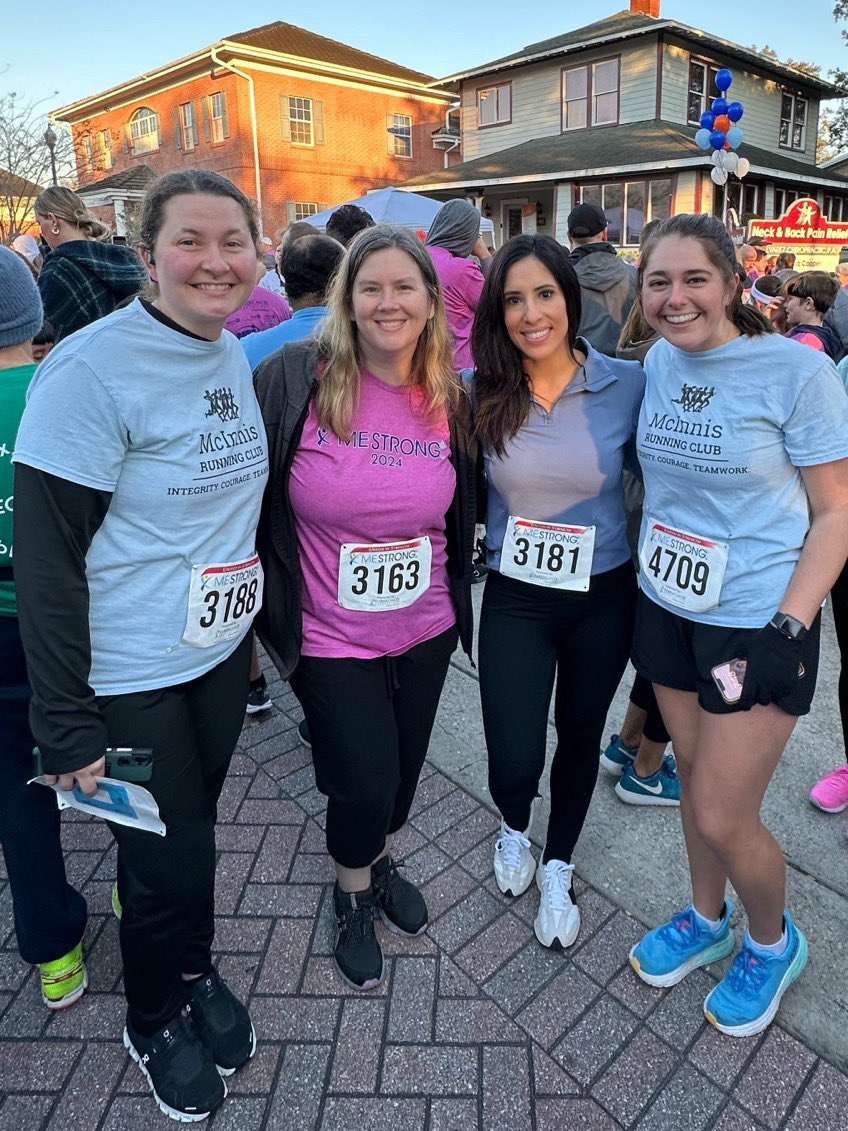 Widalis_Camacho's tweet photo. This morning marked McInnis Elementary's debut as a team at the United in Strength @MESTRONG1 5k!
Incredibly proud to have @McInnis_VCS represented in such a great cause!
#MESTRONG #TeamMcInnis❤️💙 https://t.co/qDsPEjEiDf