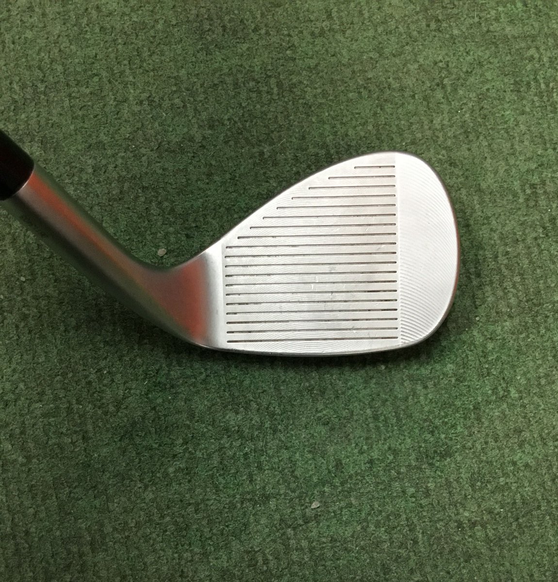 GolfandFashions's tweet image. Impress your friends with a buttery smooth flop shot! This used Cleveland RTX Zipcore 58 degree wedge will help you do just that. Now only $98 plus tax! #clevelandgolf #rtxzipcore #lobwedge #golf #clevelangwedges