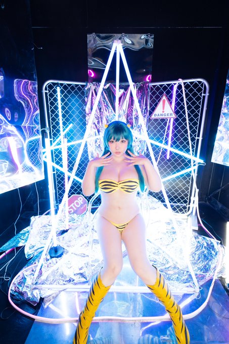 Twitterのコスプレ画像18