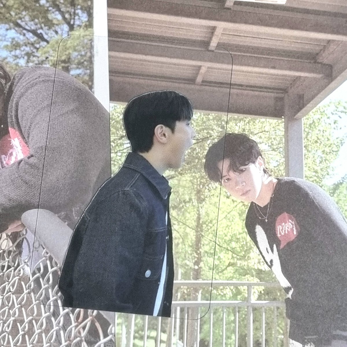 peachb_read's tweet photo. ⠀
｡ﾟﾟ･｡･ﾟﾟ｡
ﾟ。 #RT추첨
　ﾟ･｡･ 네 분께 사진 속 회승이 투명포카를 보내드립니다♡
추첨은 회탄절인 28일에 해요🥄 https://t.co/KosdqlrtrV