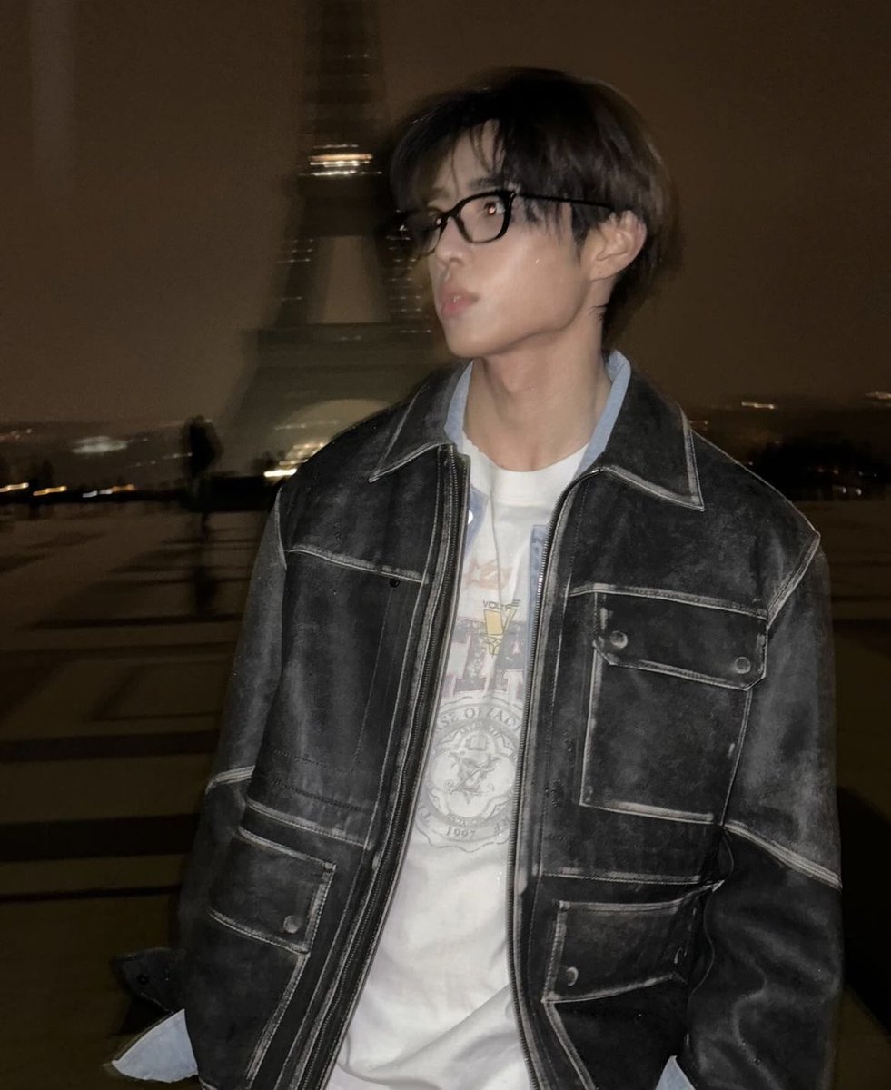 dna24913's tweet photo. 셋 중에 누구일거 같냐고 묻다 https://t.co/MrPc1GM6mf