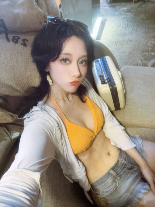 Twitterのコスプレ画像14