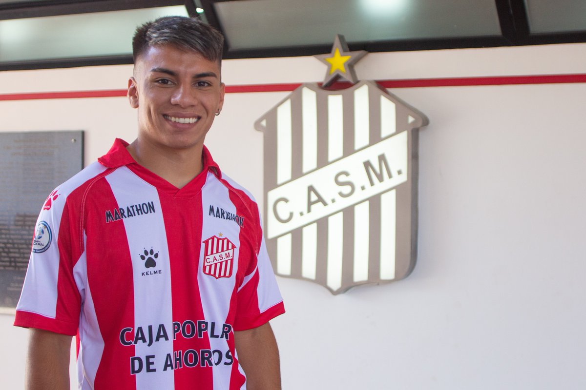 CASMOficial's tweet photo. 🔴⚪️ #PrimeraNacional

Siguen llegando 🇦🇹

Lautaro Fedele, extremo derecho de 22 años proveniente de Defensa y Justicia, firmó su contrato y se convirtió en nuevo refuerzo.

⚽️ #VamosCiudadela https://t.co/xlFgvALR7p