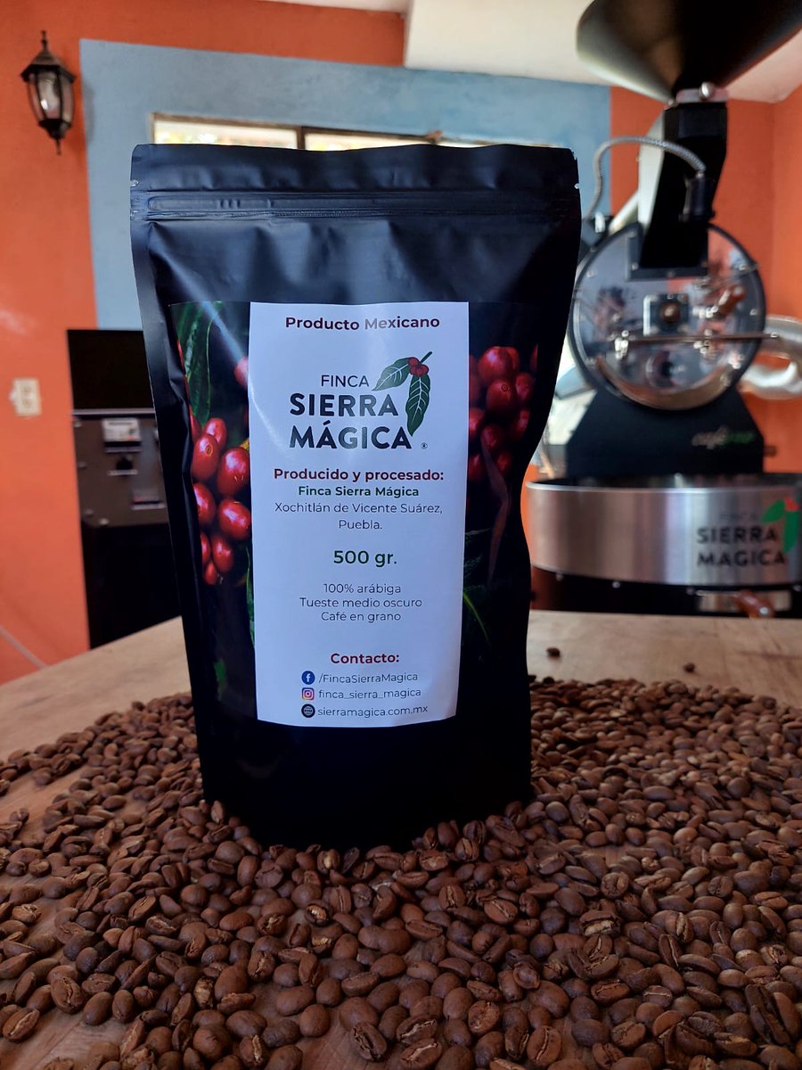 antoniojl78's tweet photo. Amigos ya estámos levantando pedidos para llevarles su #café. Recuerden que en varias zonas de la cdmx el envío es gratis. 1 kg $250 1/2 kg en $130 molido o en grano. Nos ayudan con un RT? @En_laDelValle @TlalpanVecinos @vecinosnapoles @LaRomaDF @NarvarteVecinos @TlalpanCoyoacan https://t.co/YEfK7F4n9o