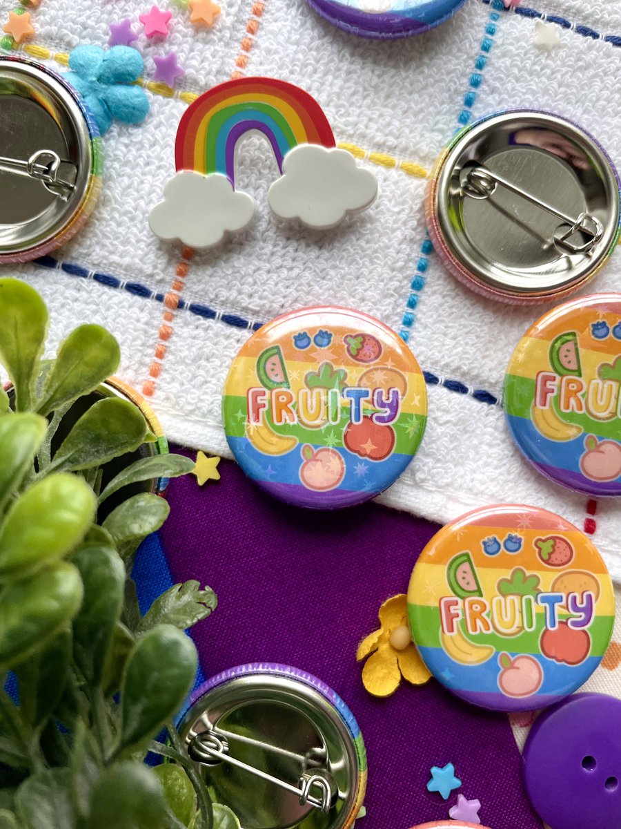 Libearty tweet media